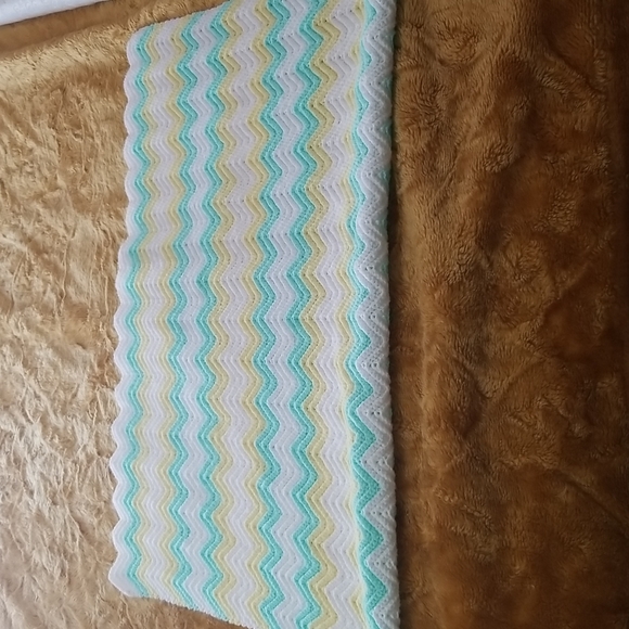 Homemade  babies  blanket - Picture 2 of 3